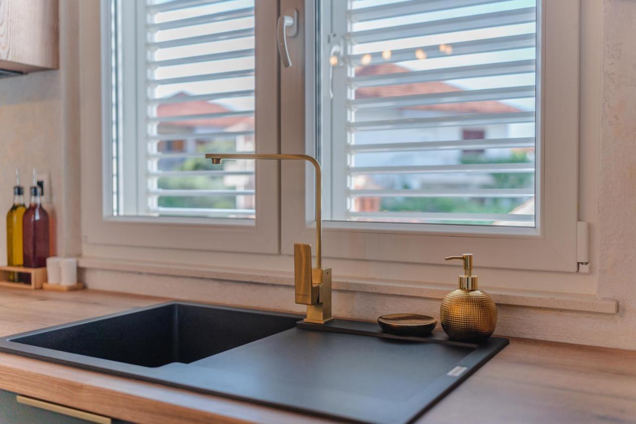 Apartment Glamorous Getaway Zadar Bagian luar foto